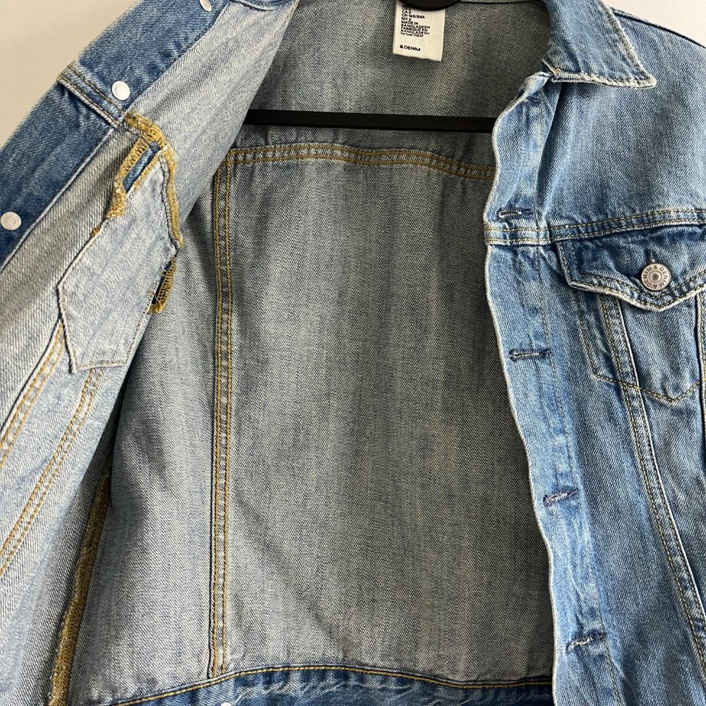 H&M Jean Jacket - Picture 3 of 4